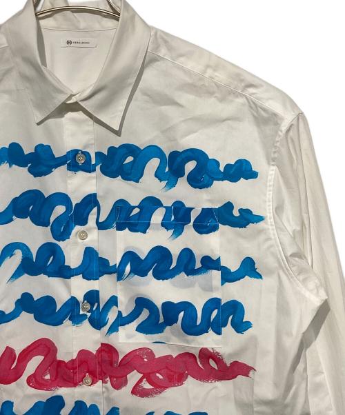 HERALBONY（ヘラルボニー）HERALBONY (ヘラルボニー) レギュラーカラーシャツ「blue brush-mm2025」 ホワイト サイズ:Lの古着・服飾アイテム