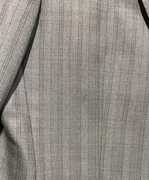 ERMENEGILDO ZEGNA（エルメネジルド・ゼニア）ERMENEGILDO ZEGNA (エルメネジルド・ゼニア) セットアップスーツ グレー サイズ:46の古着・服飾アイテム