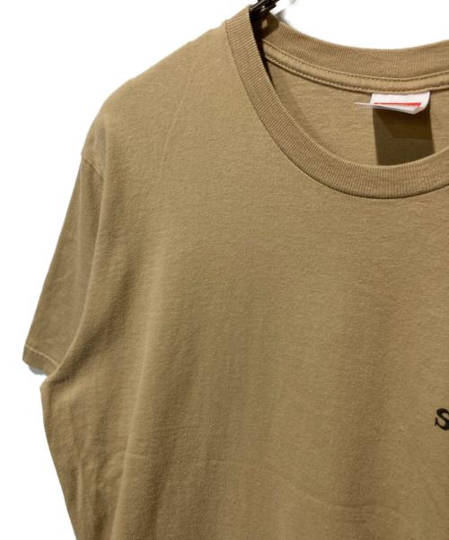 SUPREME（シュプリーム）Supreme (シュプリーム) プリントTシャツ ベージュ サイズ:Lの古着・服飾アイテム