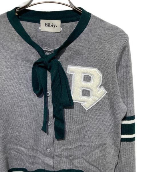 Bibiy.（ビビィ）Bibiy. (ビビィ) B.CLUB TIE CARDIGAN グレー サイズ:Freeの古着・服飾アイテム