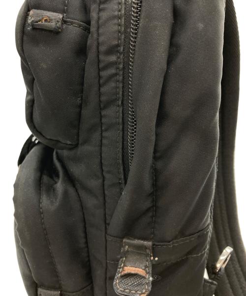 PRADA（プラダ）PRADA (プラダ) ナイロンボディバッグ ブラックの古着・服飾アイテム
