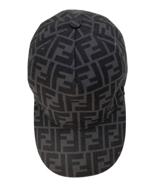 FENDI（フェンディ）FENDI (フェンディ) ロゴベースボールキャップ ブラックの古着・服飾アイテム