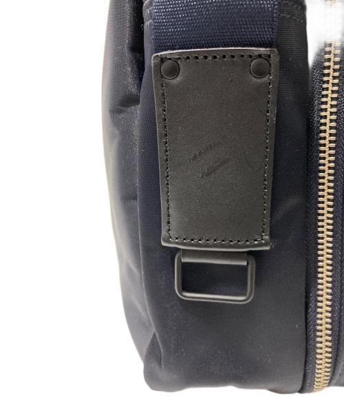 PORTER（ポーター）PORTER (ポーター) リフト ショルダーバッグ ネイビーの古着・服飾アイテム
