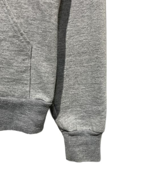 CarHartt（カーハート）CarHartt (カーハート) ジップパーカー グレー サイズ:Mの古着・服飾アイテム