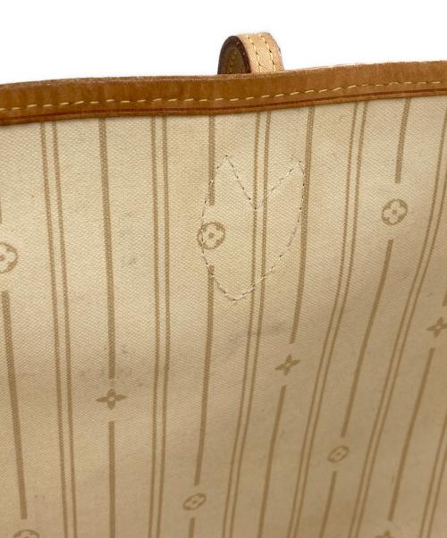 LOUIS VUITTON（ルイ ヴィトン）LOUIS VUITTON (ルイ ヴィトン) ネヴァーフルMM トートバッグ ホワイトの古着・服飾アイテム