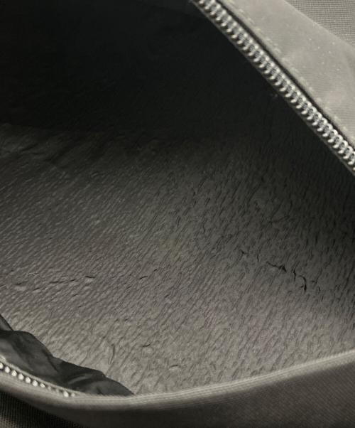 BALENCIAGA（バレンシアガ）BALENCIAGA (バレンシアガ) ロゴ刺繍ウィールナイロンバックパック ブラック×ネイビーの古着・服飾アイテム