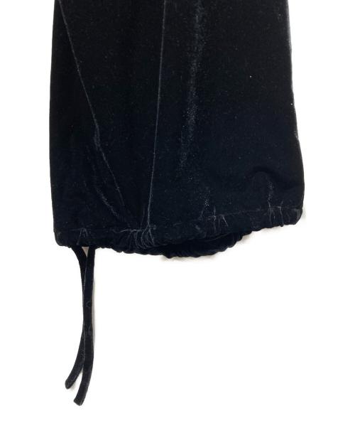 TAAKK（ターク）TAAKK (ターク) PAINTED VELVET CARGO PANTS ブラック サイズ:2の古着・服飾アイテム