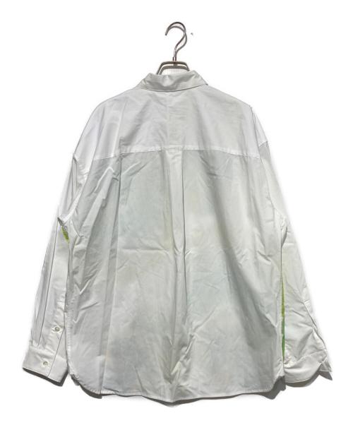 HERALBONY（ヘラルボニー）HERALBONY (ヘラルボニー) レギュラーカラーシャツ「タイトル不明」 ホワイト サイズ:Lの古着・服飾アイテム