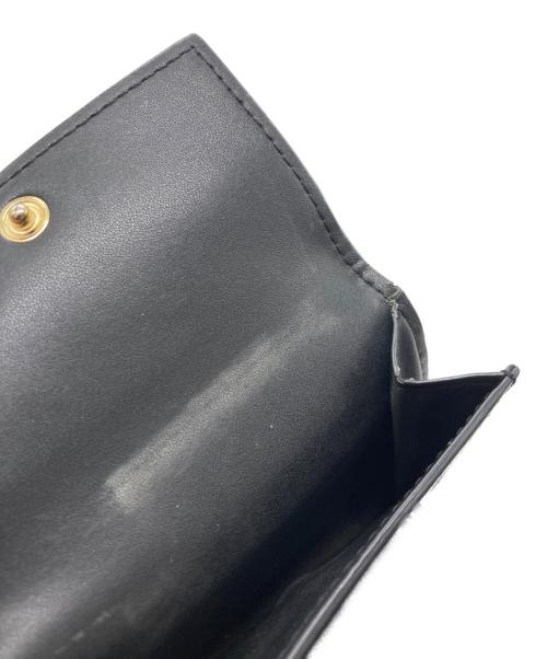 CELINE（セリーヌ）CELINE (セリーヌ) トリオンフ スモールフラップウォレット ブラックの古着・服飾アイテム