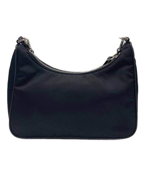 PRADA（プラダ）PRADA (プラダ) Re-Edition 2005 ナイロンショルダーバッグ ブラックの古着・服飾アイテム