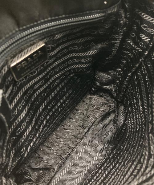 PRADA（プラダ）PRADA (プラダ) ナイロンショルダーバッグ ブラックの古着・服飾アイテム