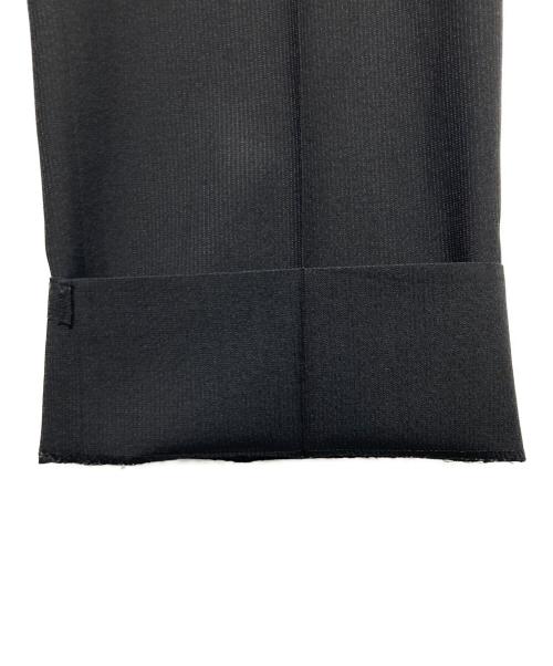 ARMANI COLLEZIONI（アルマーニ コレツィオーニ）ARMANI COLLEZIONI (アルマーニ コレツィオーニ) セットアップスーツ ブラック サイズ:48の古着・服飾アイテム