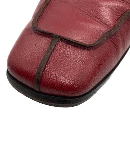 PRADA（プラダ）PRADA (プラダ) スクエアトゥレザースリッポン レッド サイズ:7.5の古着・服飾アイテム