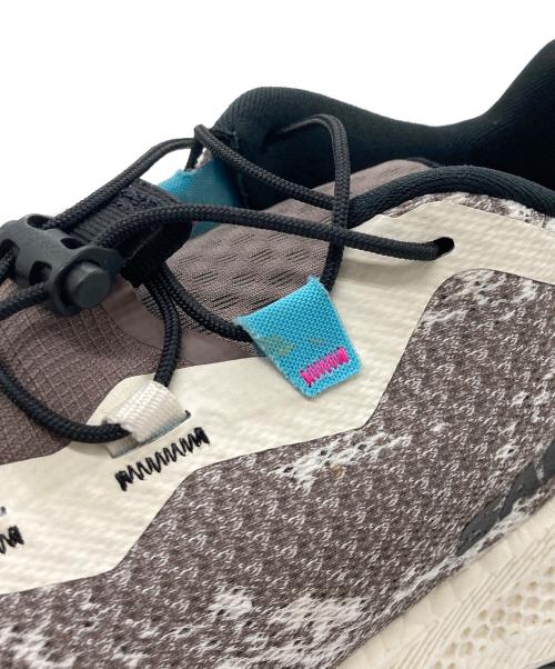 SALOMON（サロモン）SALOMON (サロモン) AERO BLAZE 3 ランニングシューズ グレー サイズ:27.5cmの古着・服飾アイテム