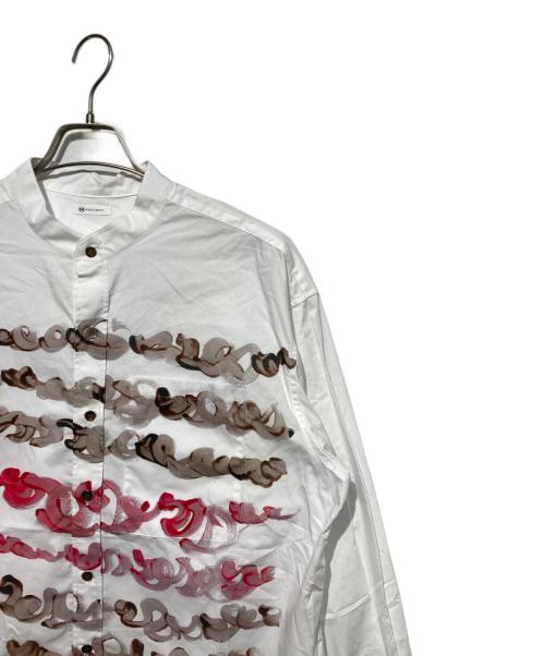 HERALBONY（ヘラルボニー）HERALBONY (ヘラルボニー) バンドカラーシャツ「brown brush-mm2025」 ホワイト サイズ:Lの古着・服飾アイテム