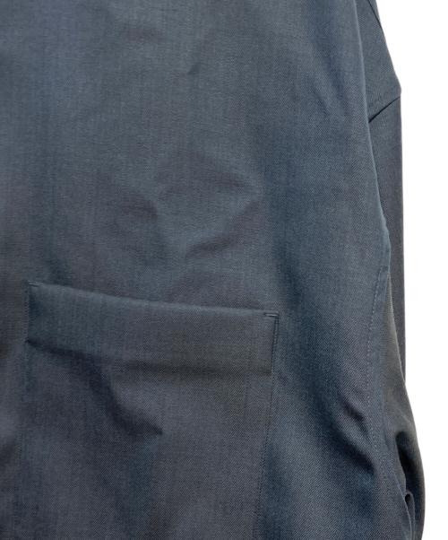 MAISON SPECIAL（メゾンスペシャル）MAISON SPECIAL (メゾンスペシャル) 4 Colors Chambray Washable Wool Prime-Over Regular Collar Shirt グレー サイズ:2の古着・服飾アイテム