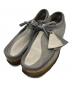 CLARKS ORIGINALS（クラークス オリジナルズ）の古着「ワラビーブーツ」｜グレー×ベージュ