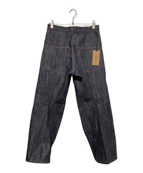 NVRFRGT（ネヴァーフォーゲット）NVRFRGT (ネヴァーフォーゲット) 3D TWISTED WIDE LEG JEANS インディゴ サイズ:1 未使用品の古着・服飾アイテム
