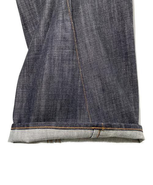 NVRFRGT（ネヴァーフォーゲット）NVRFRGT (ネヴァーフォーゲット) 3D TWISTED WIDE LEG JEANS インディゴ サイズ:1 未使用品の古着・服飾アイテム