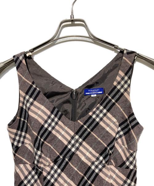 BURBERRY BLUE LABEL（バーバリー ブルー レーベル）BURBERRY BLUE LABEL (バーバリー ブルー レーベル) 裾フリルチェックワンピース ピンク サイズ:38の古着・服飾アイテム