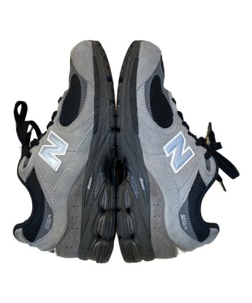 NEW BALANCE（ニューバランス）NEW BALANCE (ニューバランス) ローカットスニーカー グレー×ブラック サイズ:26の古着・服飾アイテム
