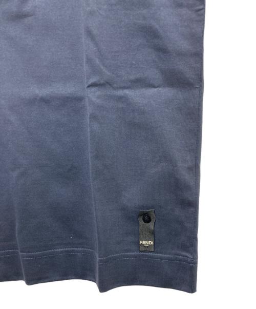 FENDI（フェンディ）FENDI (フェンディ) FFエンブレムロゴTシャツ ネイビー サイズ:Mの古着・服飾アイテム
