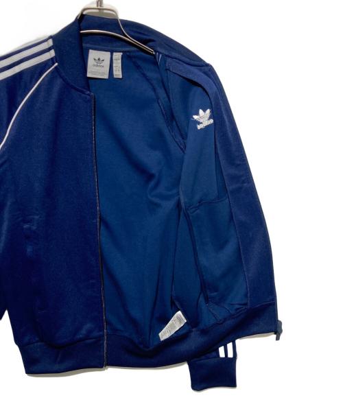 adidas（アディダス）adidas (アディダス) アディカラー クラシックス SSTトラックジャケット ネイビー サイズ:Ｍの古着・服飾アイテム