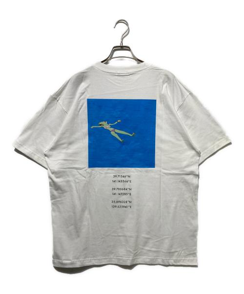 HERALBONY（ヘラルボニー）HERALBONY (ヘラルボニー) Nagasawa COFFEE ショートスリーブTシャツ 「マレッティモ島の海」 ホワイト サイズ:XLの古着・服飾アイテム