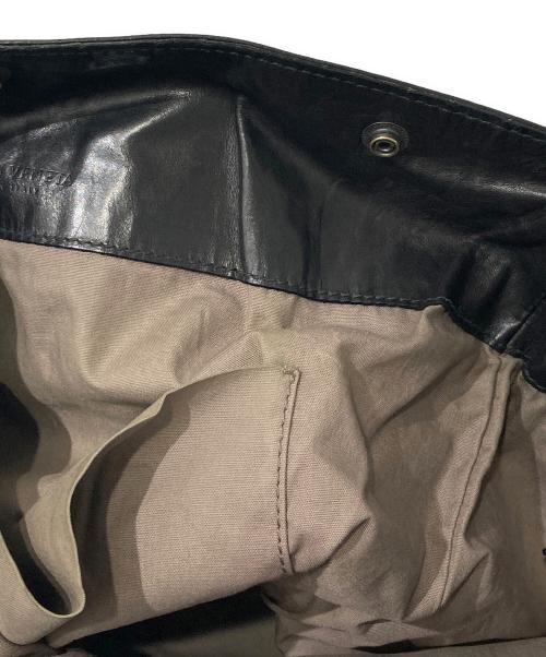 BOTTEGA VENETA（ボッテガベネタ）BOTTEGA VENETA (ボッテガベネタ) イントレチャート トートバッグ ブラックの古着・服飾アイテム