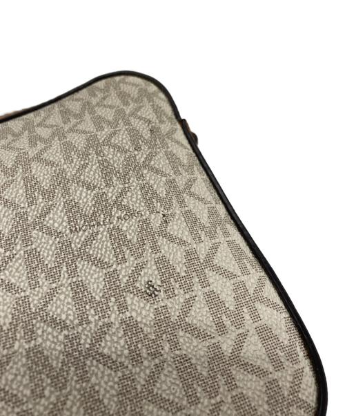 MICHAEL KORS（マイケルコース）MICHAEL KORS (マイケルコース) ショルダーバッグ ベージュの古着・服飾アイテム