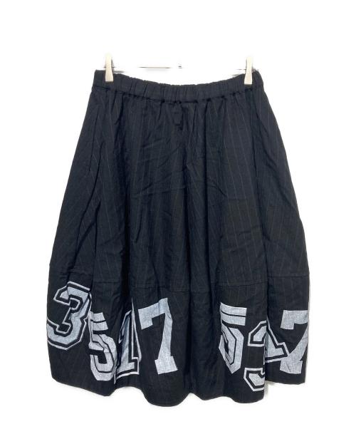 BLACK COMME des GARCONS（ブラックコムデギャルソン）BLACK COMME des GARCONS (ブラックコムデギャルソン) ナンバリングプリントウールスカート ブラック サイズ:Sの古着・服飾アイテム