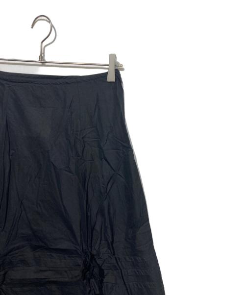 tricot COMME des GARCONS（トリココムデギャルソン）tricot COMME des GARCONS (トリココムデギャルソン) フラワーデザインフリルフレアスカート ブラック サイズ:Sの古着・服飾アイテム
