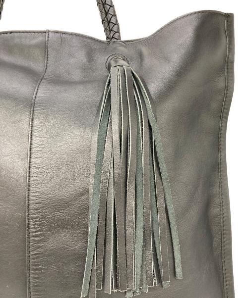 EAR（イア）EAR (イア) タッセルトートバッグ ブラックの古着・服飾アイテム
