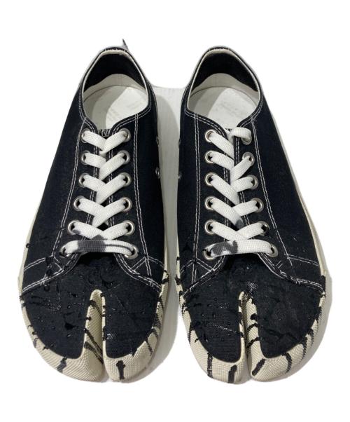 Maison Margiela（メゾンマルジェラ）Maison Margiela (メゾンマルジェラ) ペイント足袋スニーカー ブラック サイズ:40の古着・服飾アイテム