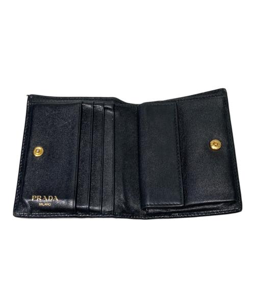 PRADA（プラダ）PRADA (プラダ) 2つ折り財布 ブラックの古着・服飾アイテム