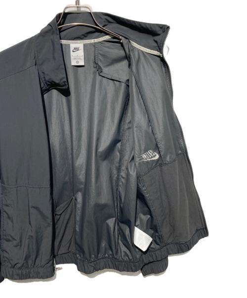 NIKE（ナイキ）NIKE (ナイキ) ウーブンジャケット グレー サイズ:Ｍの古着・服飾アイテム