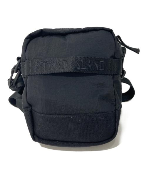 STONE ISLAND（ストーンアイランド）STONE ISLAND (ストーンアイランド) ナイロンショルダーバッグ ブラックの古着・服飾アイテム