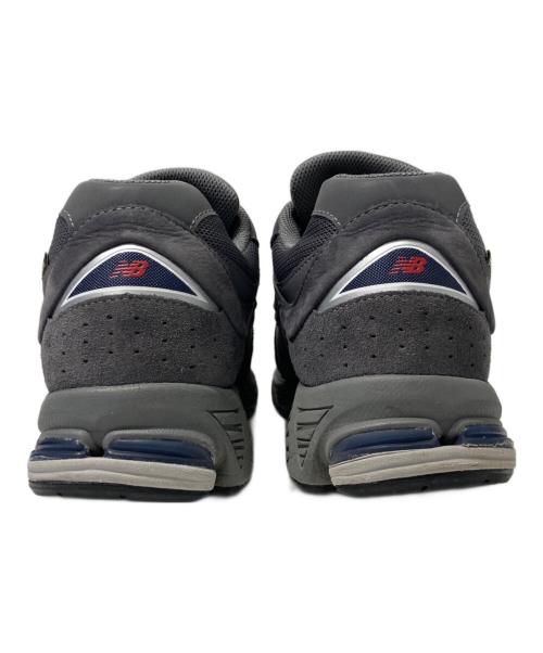 NEW BALANCE（ニューバランス）NEW BALANCE (ニューバランス) 2002R ローカットスニーカー グレー サイズ:27.5の古着・服飾アイテム