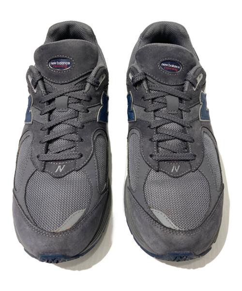 NEW BALANCE（ニューバランス）NEW BALANCE (ニューバランス) 2002R ローカットスニーカー グレー サイズ:27.5の古着・服飾アイテム