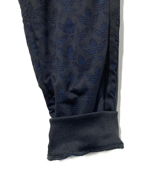 adidas（アディダス）adidas (アディダス) トラックパンツ ブラック×ブルー サイズ:3XLの古着・服飾アイテム