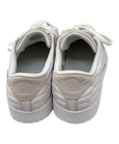 NIKE（ナイキ）NIKE (ナイキ) Air Jordan 1 Low Centre Court ホワイト サイズ:26.5 未使用品の古着・服飾アイテム