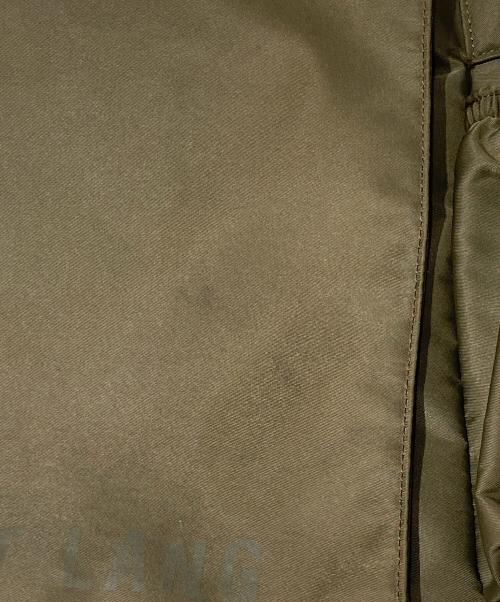 HELMUT LANG（ヘルムートラング）HELMUT LANG (ヘルムートラング) ナイロンメッセンジャーバッグ カーキの古着・服飾アイテム