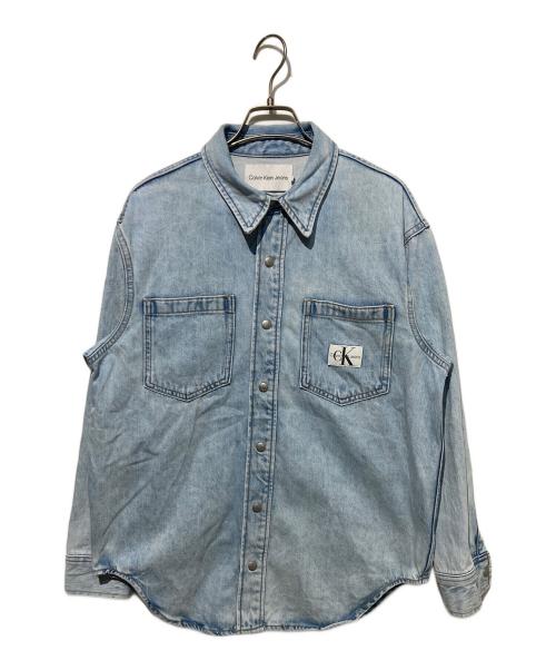 Calvin Klein Jeans（カルバンクラインジーンズ）Calvin Klein Jeans (カルバンクラインジーンズ) オーバーサイズド デニム シャツ インディゴ サイズ:Sの古着・服飾アイテム
