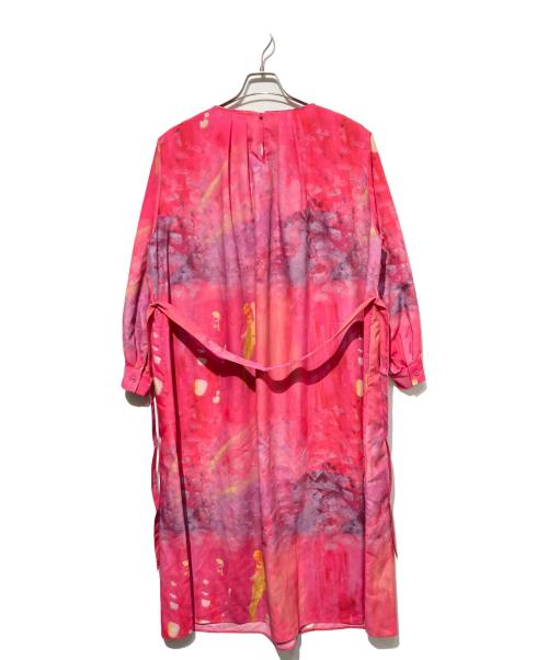 HERALBONY（ヘラルボニー）HERALBONY (ヘラルボニー) クルーネックワンピース「忘れ物」 ピンク サイズ:FREEの古着・服飾アイテム