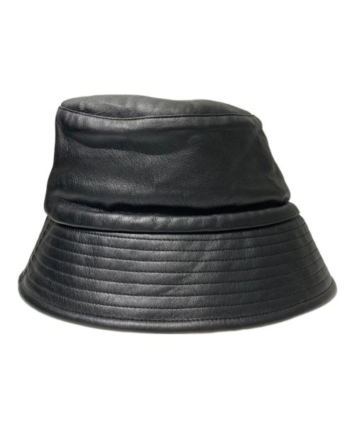 MONCLER GENIUS（モンクレール ジーニアス）MONCLER GENIUS (モンクレール ジーニアス) J.W.ANDERSON (ジェイダブリューアンダーソン) レザーバケットハット ブラックの古着・服飾アイテム