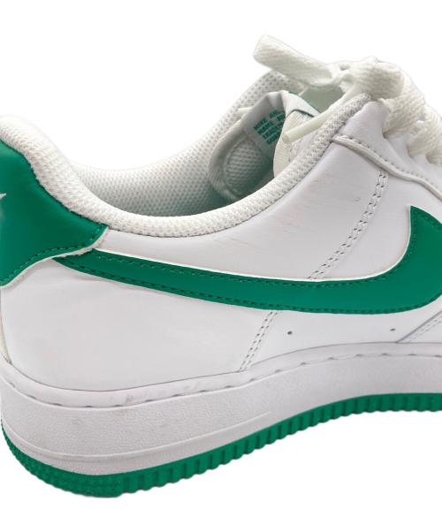NIKE（ナイキ）NIKE (ナイキ) AIR FORCE 1 07 ホワイト×グリーン サイズ:26cmの古着・服飾アイテム