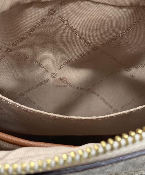 MICHAEL KORS（マイケルコース）MICHAEL KORS (マイケルコース) JET SET ITEM ラージ EW ジップ チェーン クロスボディー ブラウン×ホワイトの古着・服飾アイテム