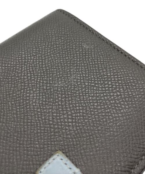 CELINE（セリーヌ）CELINE (セリーヌ) ミディアムストラップウォレット グレーの古着・服飾アイテム