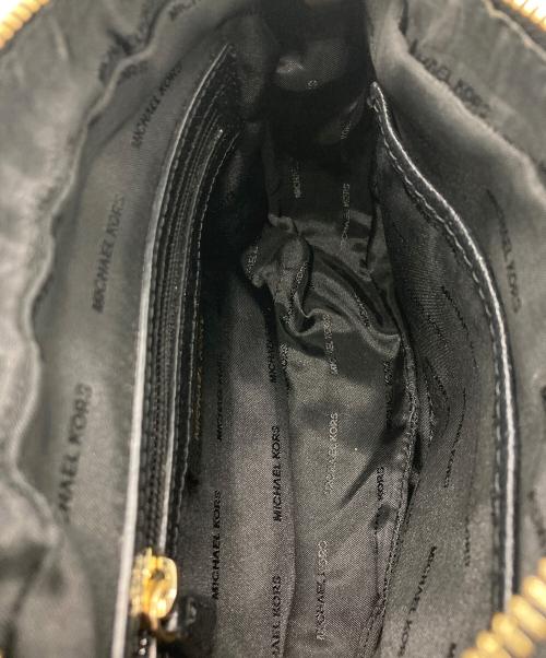 MICHAEL KORS（マイケルコース）MICHAEL KORS (マイケルコース) チェーンショルダーバッグ ブラックの古着・服飾アイテム
