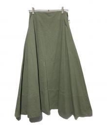 MADISON BLUE（マディソンブルー）の古着「MAXI FLARE BACK SATIN SK」｜カーキ